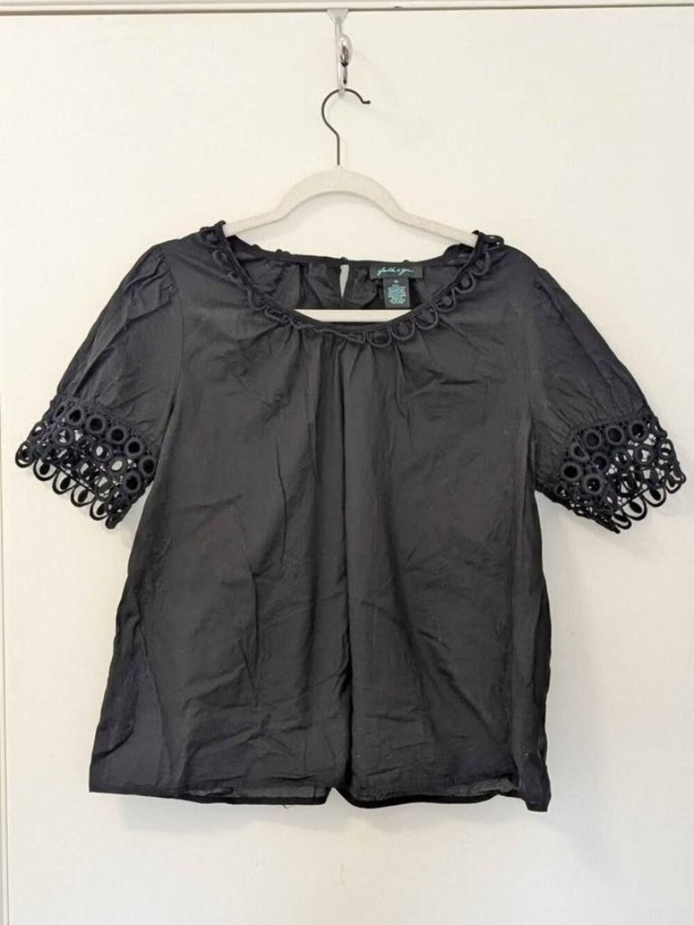Faith + Zoe Black Eyelet Lace Trim Blouse Size M